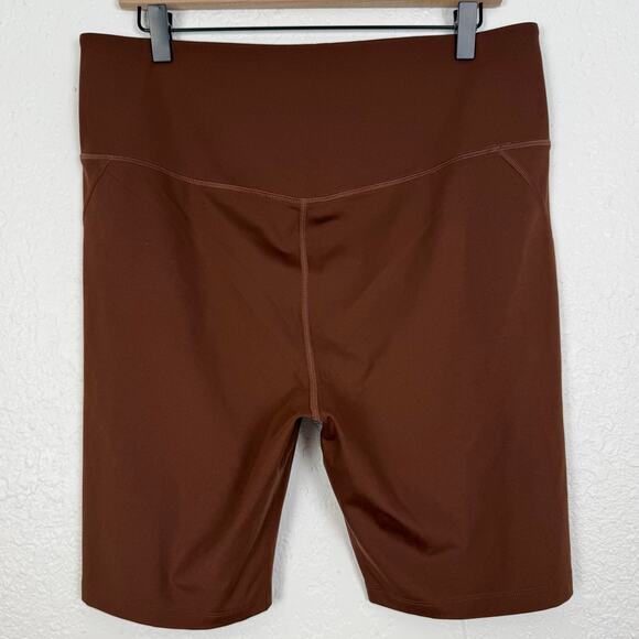 Girlfriend Collective High Rise Biker Short in Brown Earth NWT Size XXXL - Picture 2 of 4